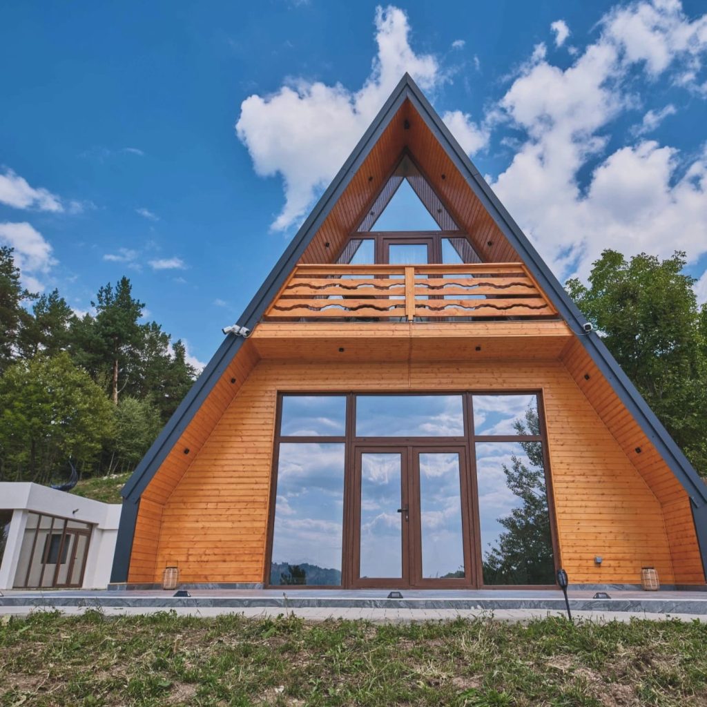 Cazare cabana cu ciubar Prahova 1 Cazare cabana cu ciubar Prahova